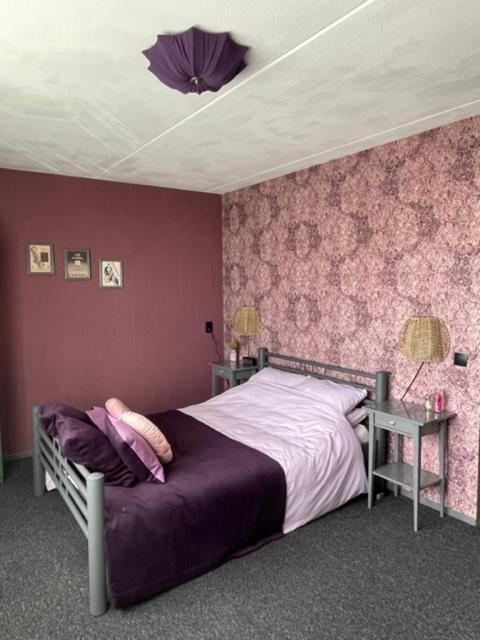Bed And Breakfast Devijfbees Barendrecht Bagian luar foto