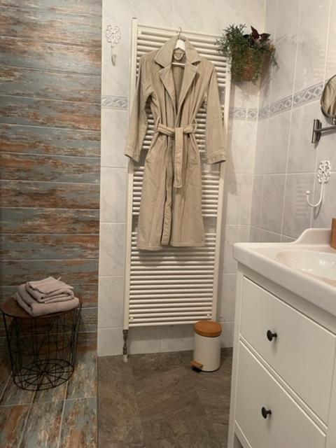 Bed And Breakfast Devijfbees Barendrecht Bagian luar foto